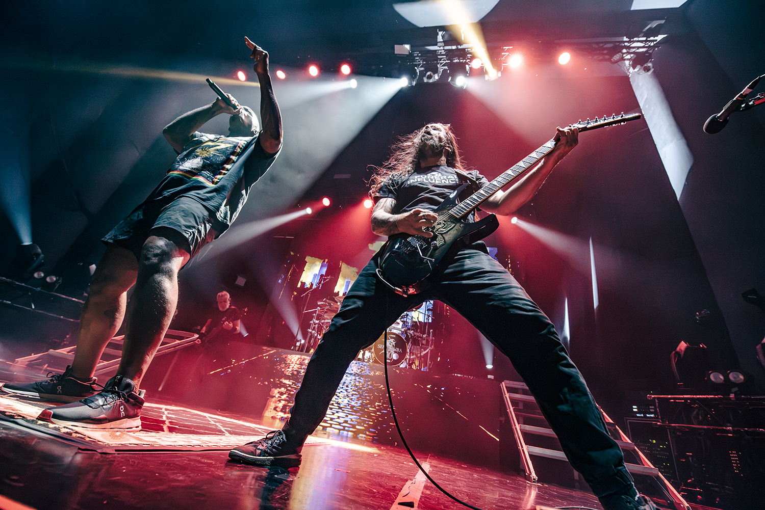 Sepultura - Celebrating Life Through Death